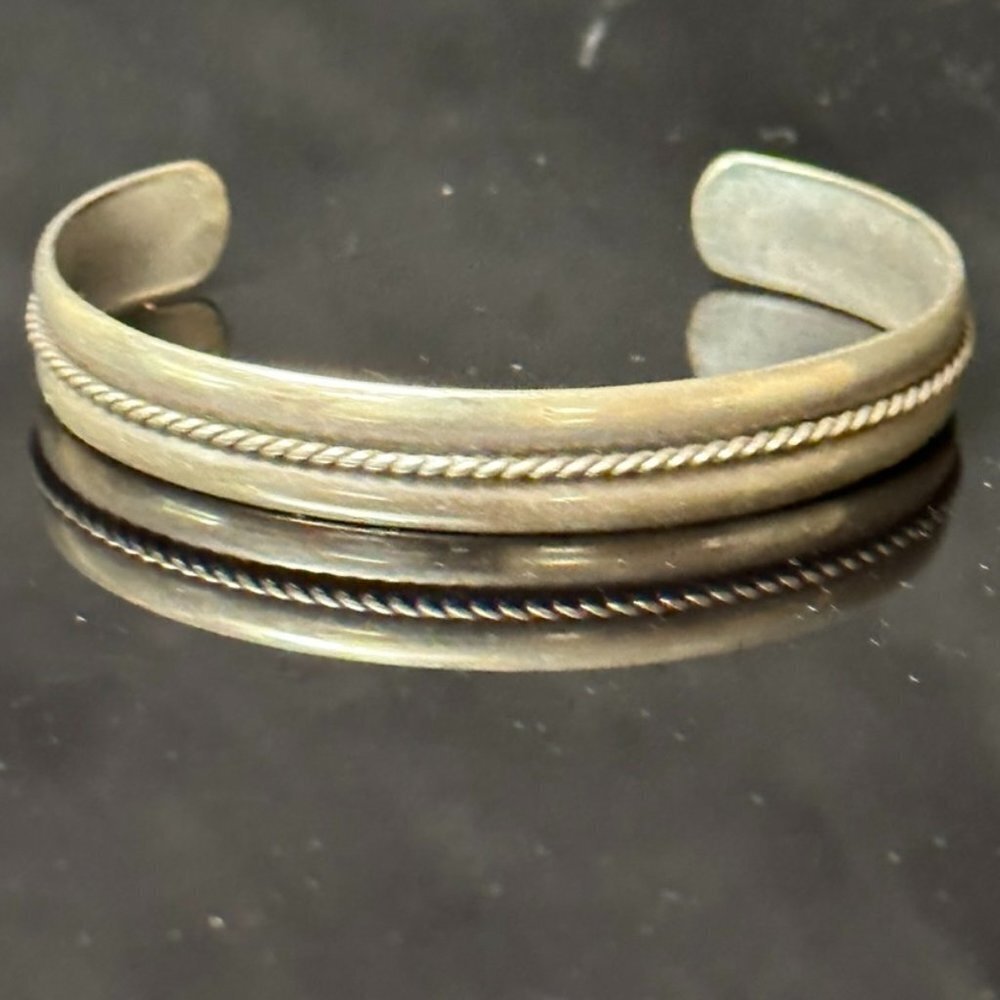 Sterling Silver Mexico Mexican Cuff Bracelet 925 solid tested Mexicana small med - Picture 1 of 8